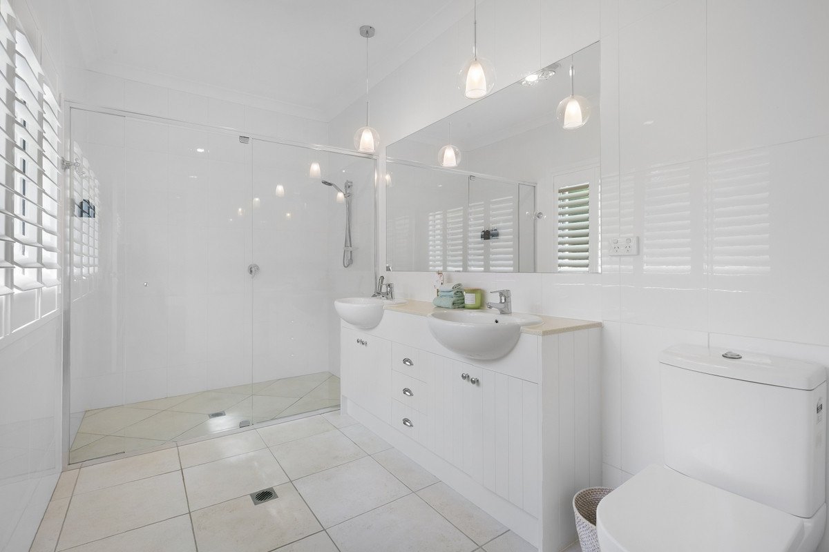 8 Samuel Drive TALLEBUDGERA 26