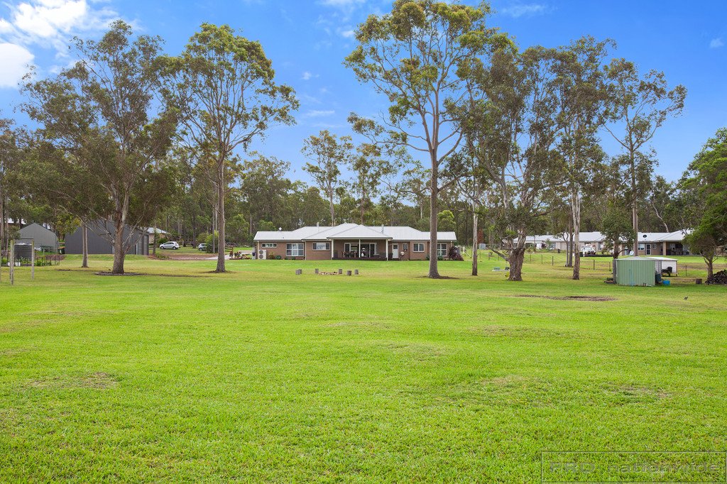 8 Sanctuary Pl  WALLALONG 20