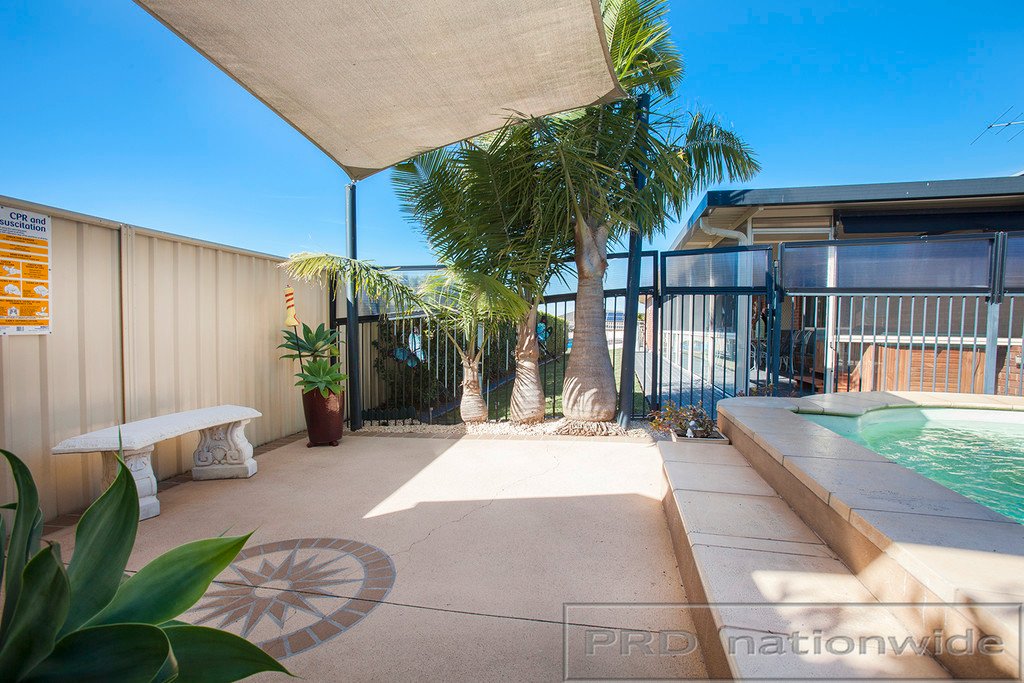 8 Sandalwood Avenue THORNTON 7