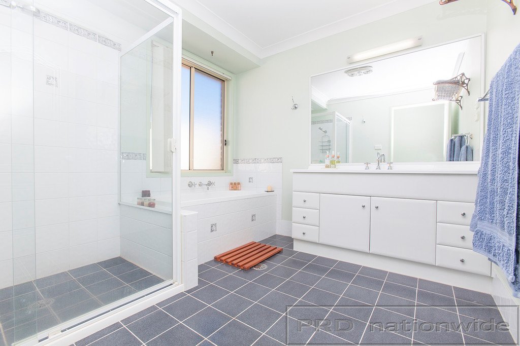 8 Sandalwood Avenue THORNTON 21