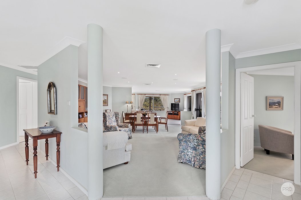 8 Sanderling Close SALAMANDER BAY 3