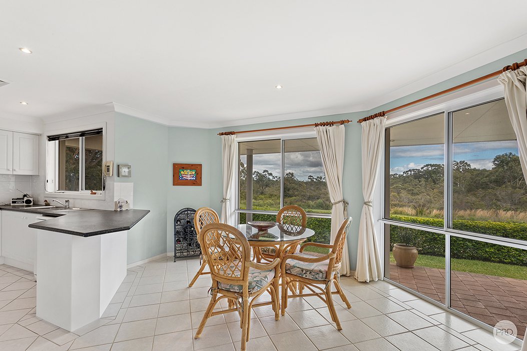 8 Sanderling Close SALAMANDER BAY 6