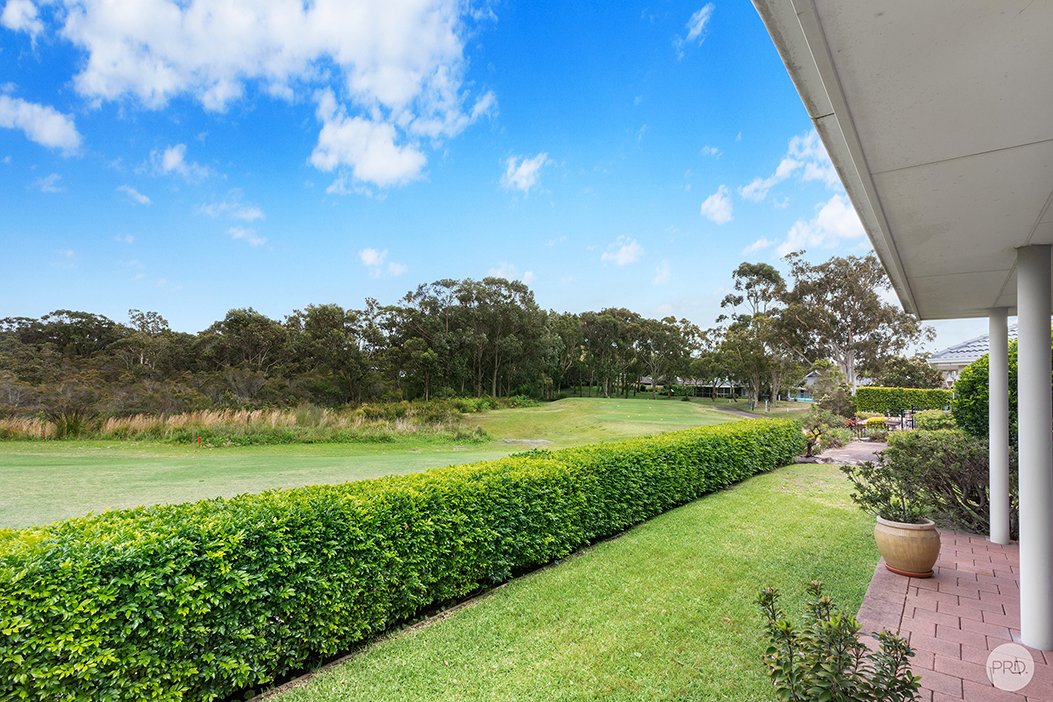8 Sanderling Close SALAMANDER BAY 8