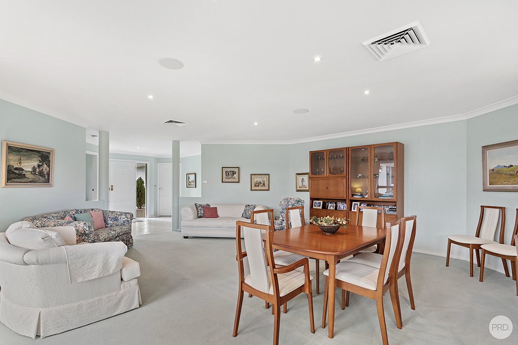 8 Sanderling Close SALAMANDER BAY 10