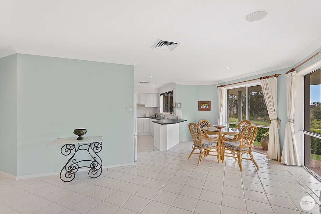 8 Sanderling Close SALAMANDER BAY 13