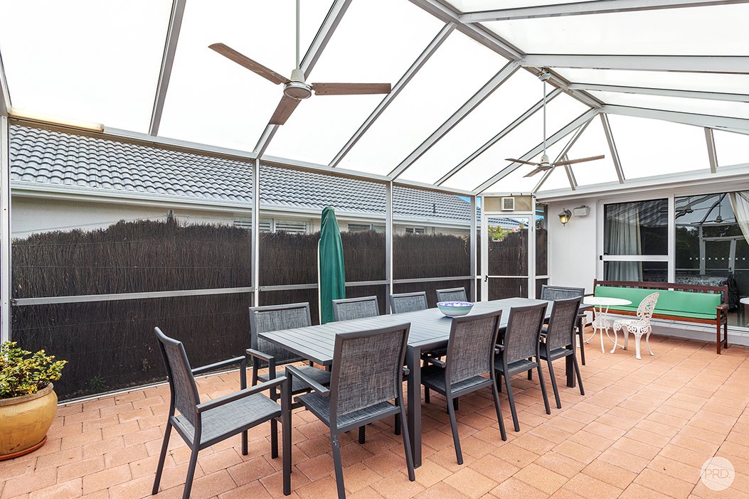 8 Sanderling Close SALAMANDER BAY 16