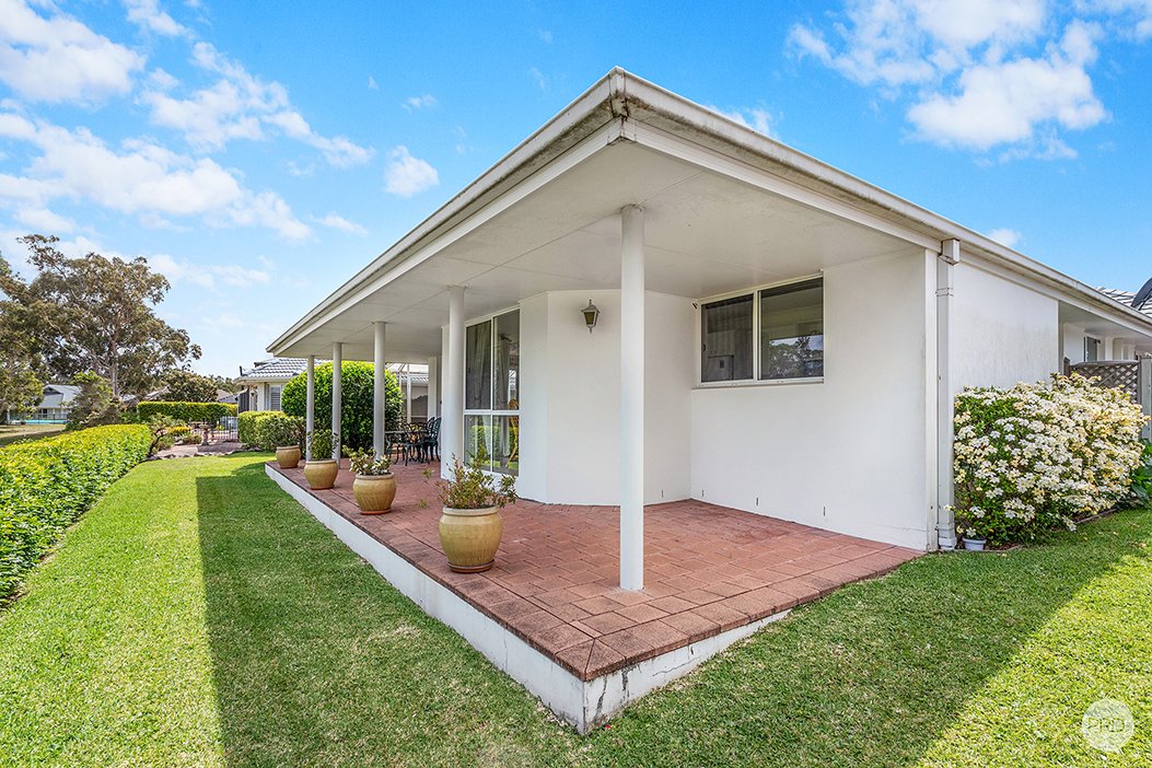 8 Sanderling Close SALAMANDER BAY 26