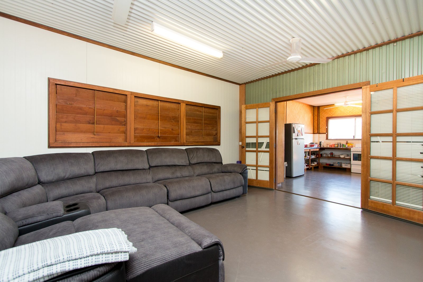 8 Sands Street BILINGURR 9