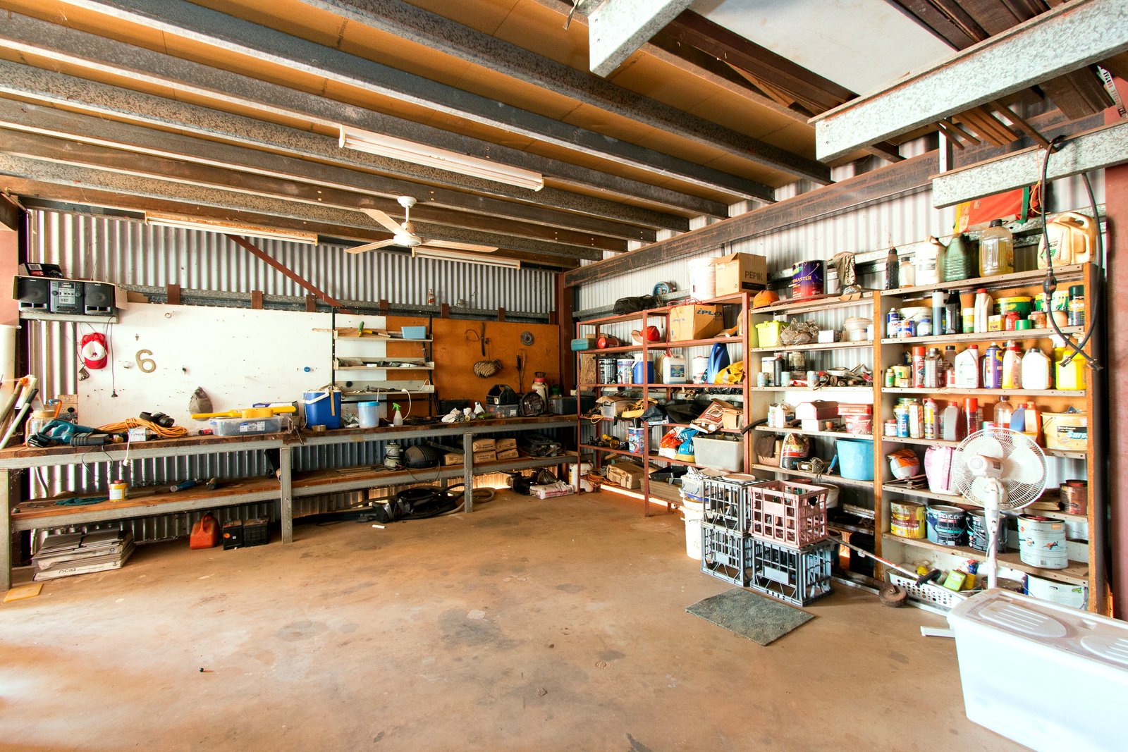 8 Sands Street BILINGURR 29