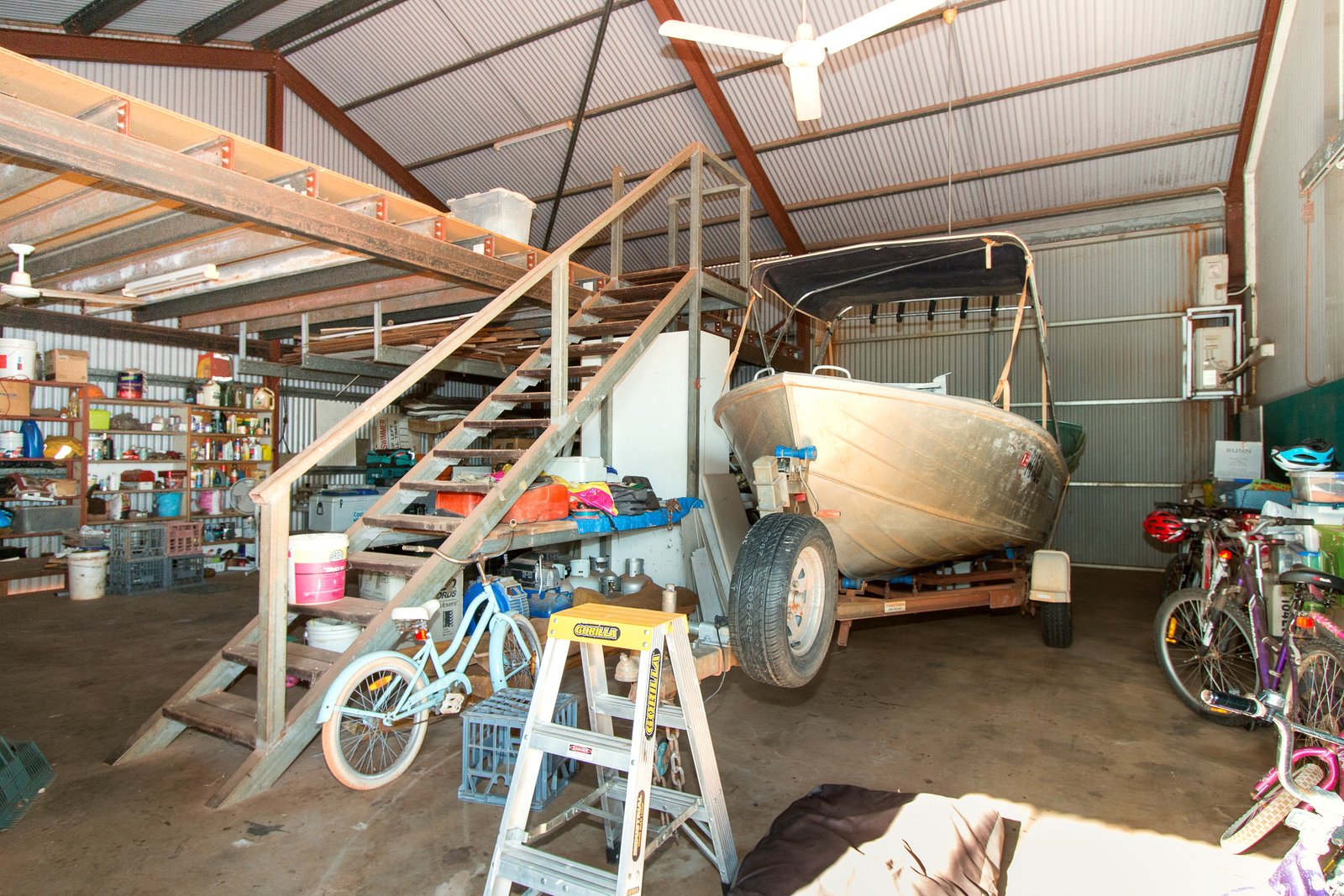 8 Sands Street BILINGURR 30