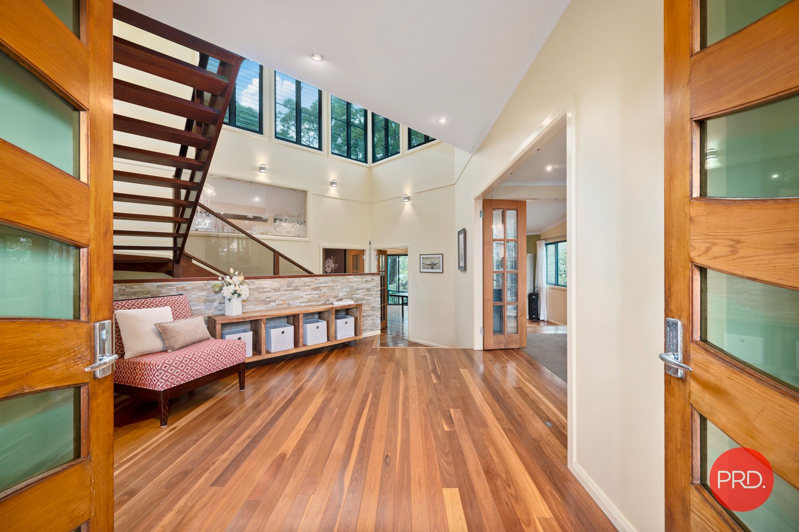 8 Sandy Beach Road KORORA 5