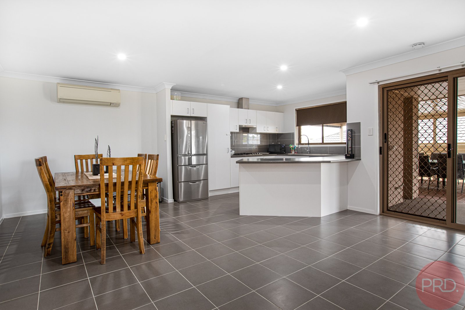 8 Sapphire Drive RUTHERFORD 4