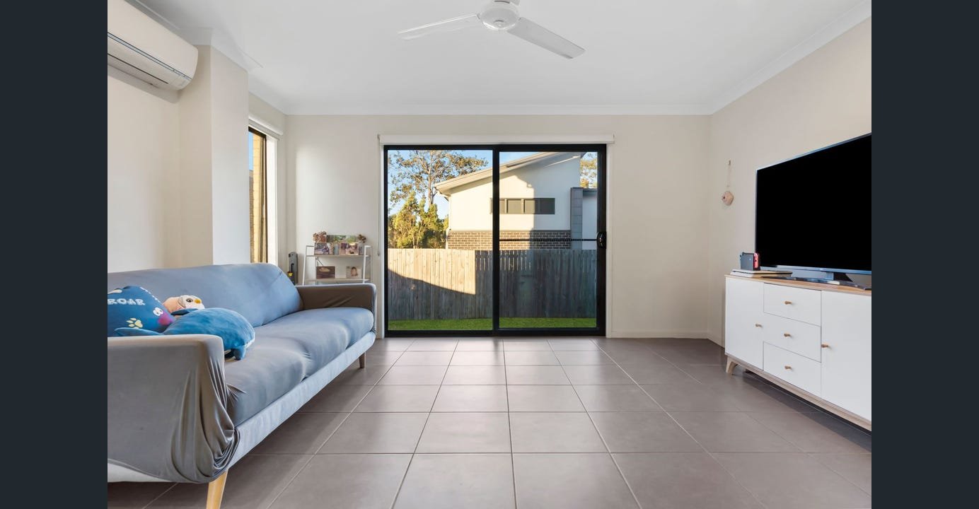 8 Savanna Gardens PIMPAMA 6