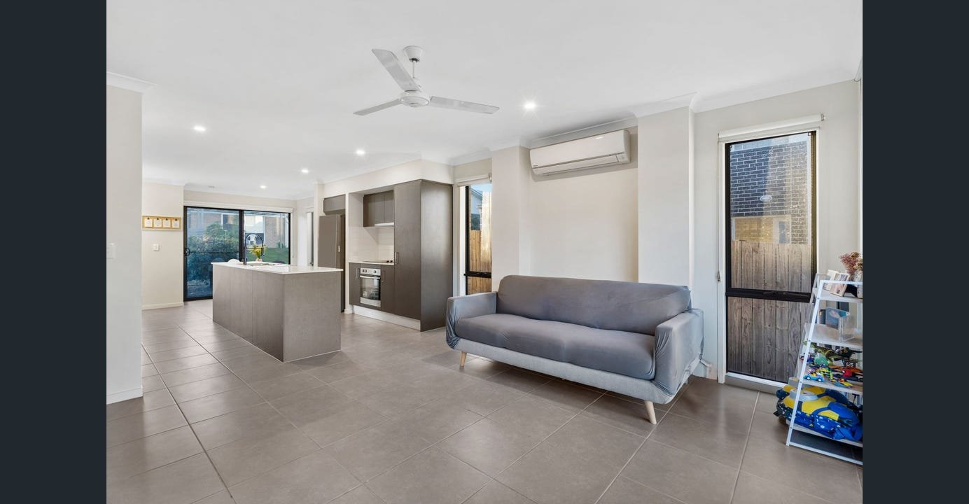 8 Savanna Gardens PIMPAMA 7