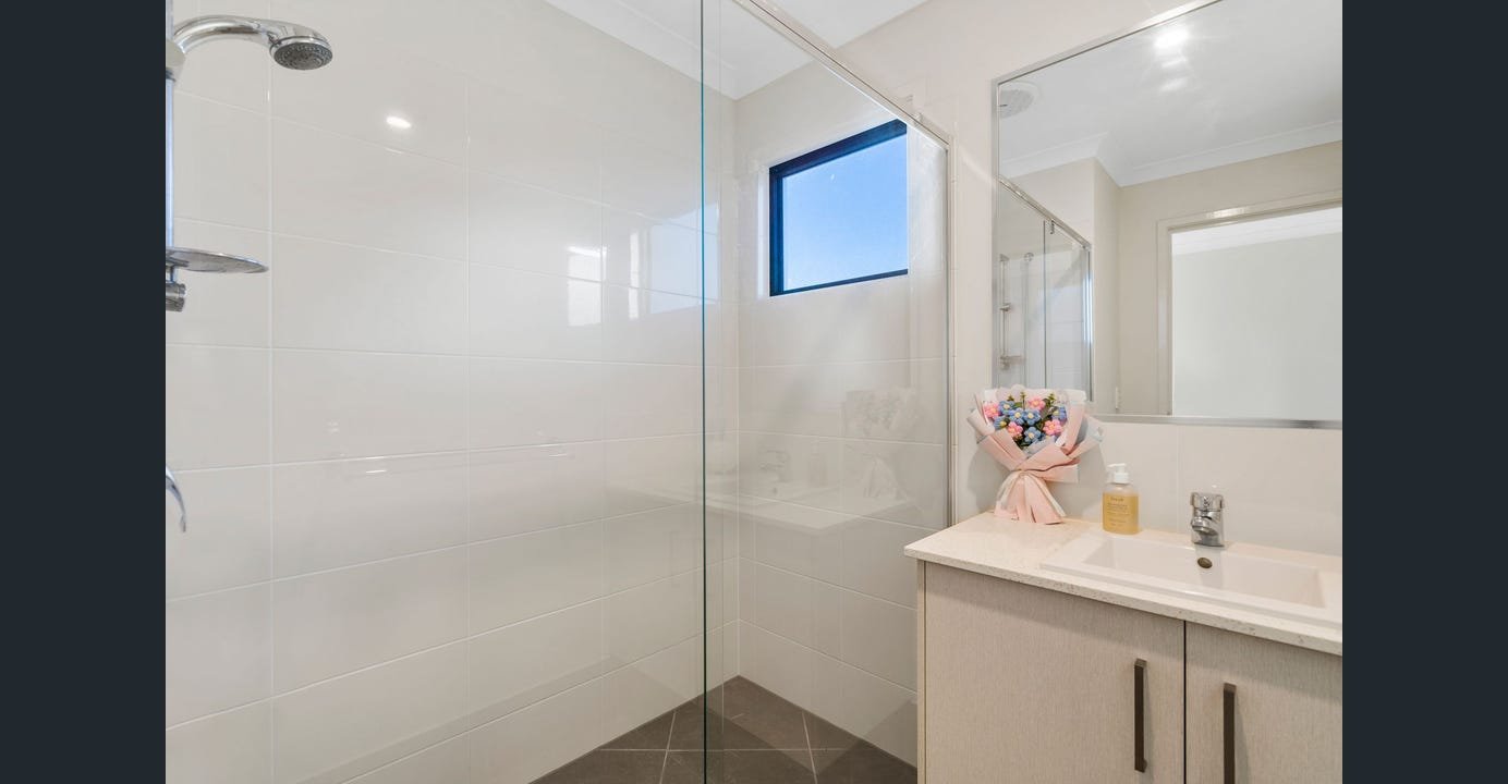 8 Savanna Gardens PIMPAMA 9