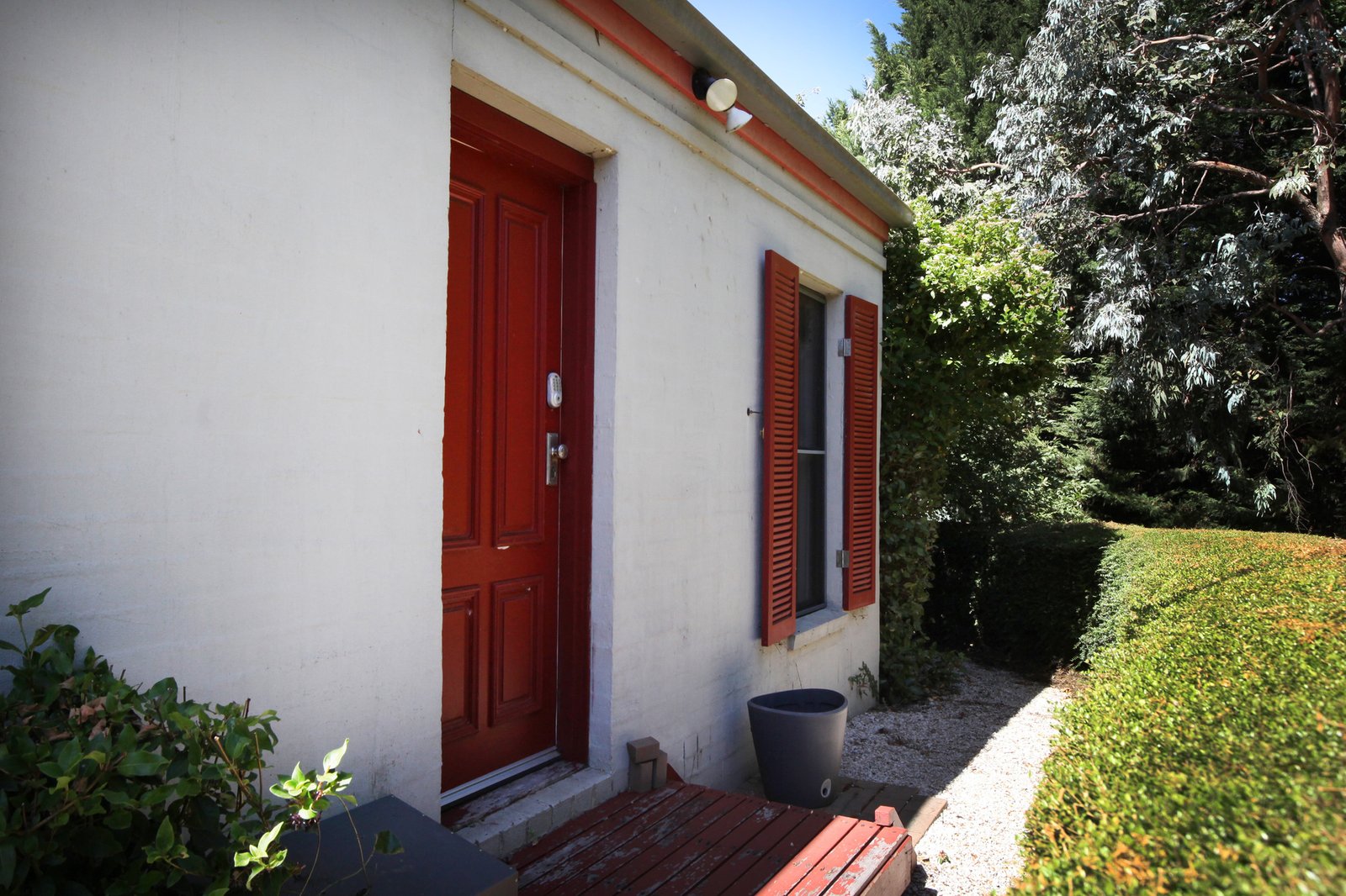 Real Estate and Property in 8 Scotia Place, Woodend, VIC