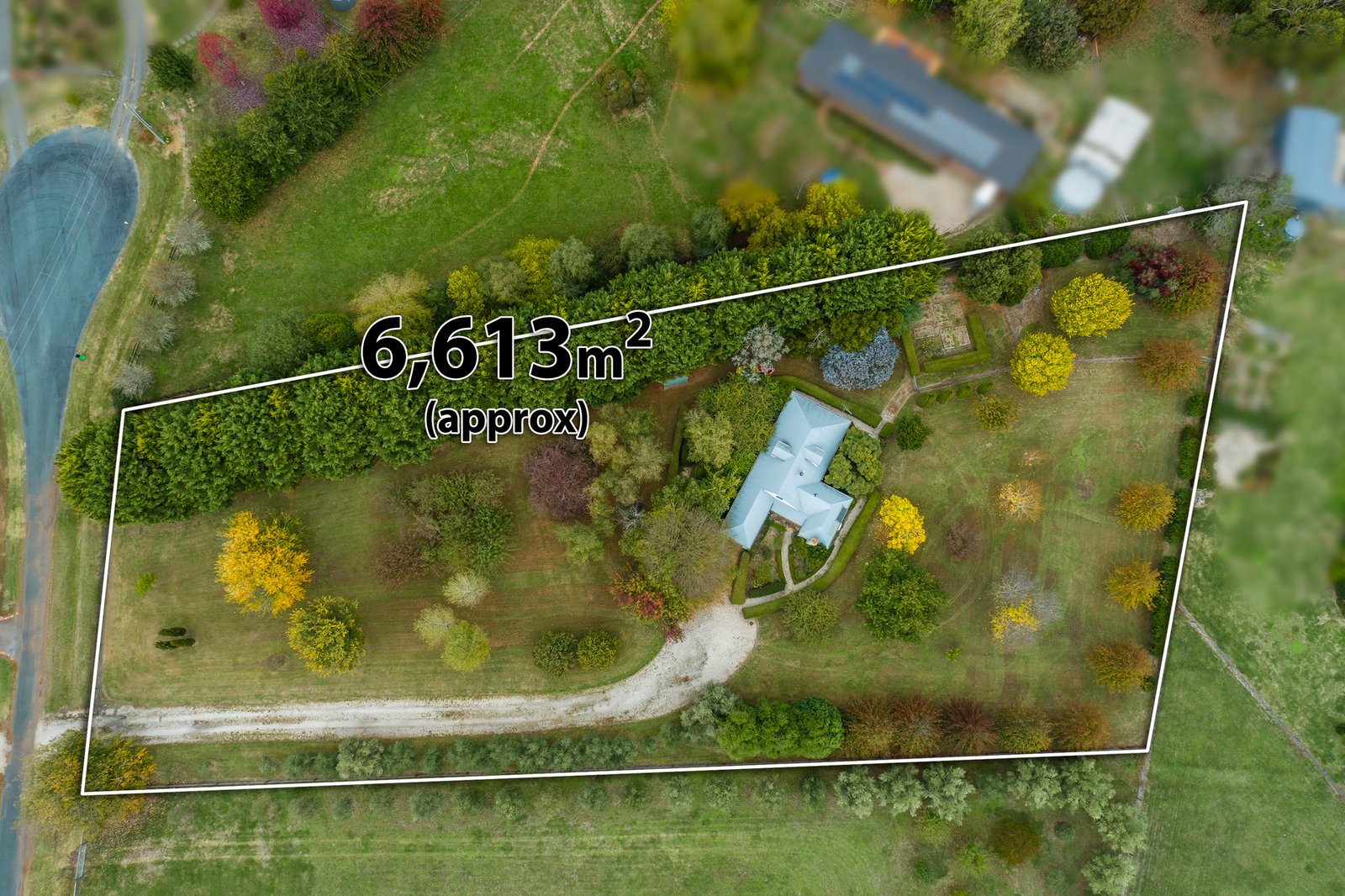 Real Estate and Property in 8 Scotia Place, Woodend, VIC