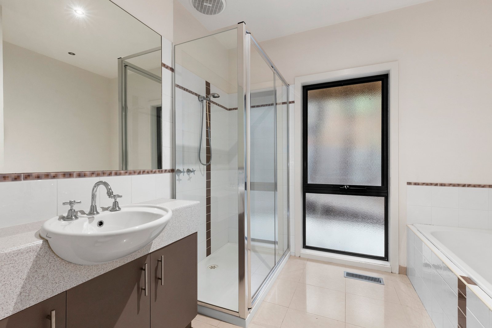 Real Estate and Property in 8 Sea Breeze Court, Ocean Grove, VIC