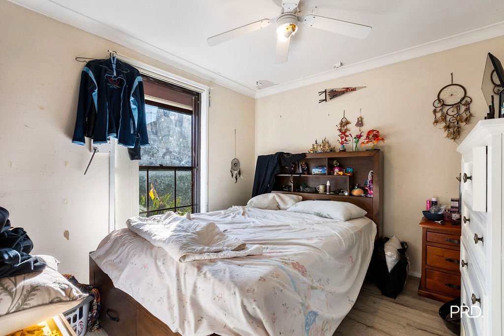 8 Seaton Crescent CRANEBROOK 9