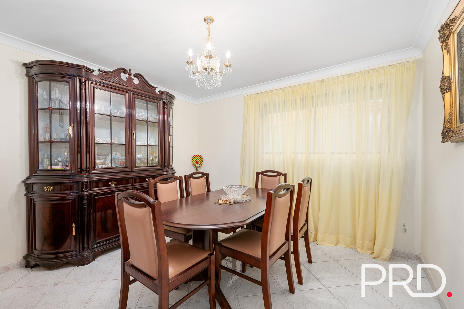 8 Segefield Place CASULA 4