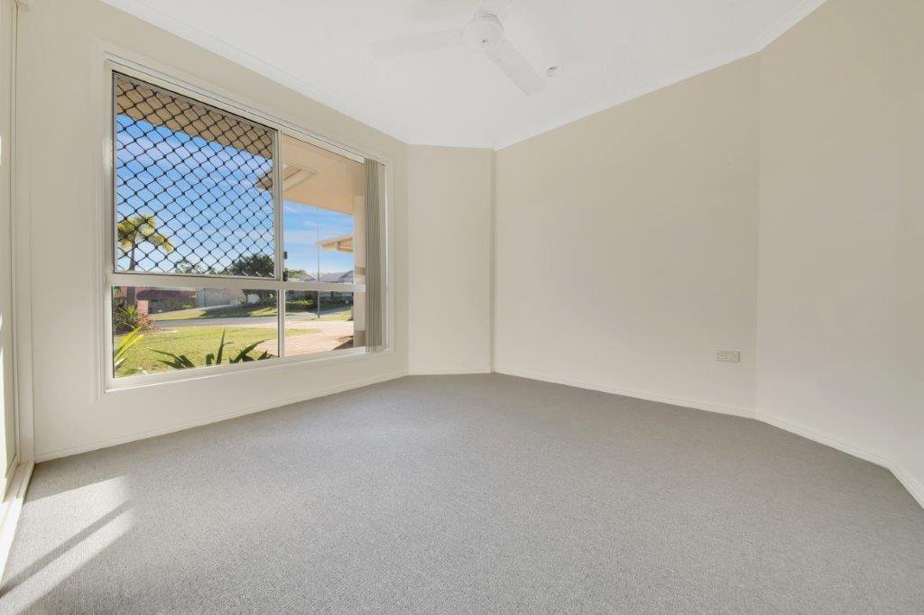 8 Selina Court TANNUM SANDS 5