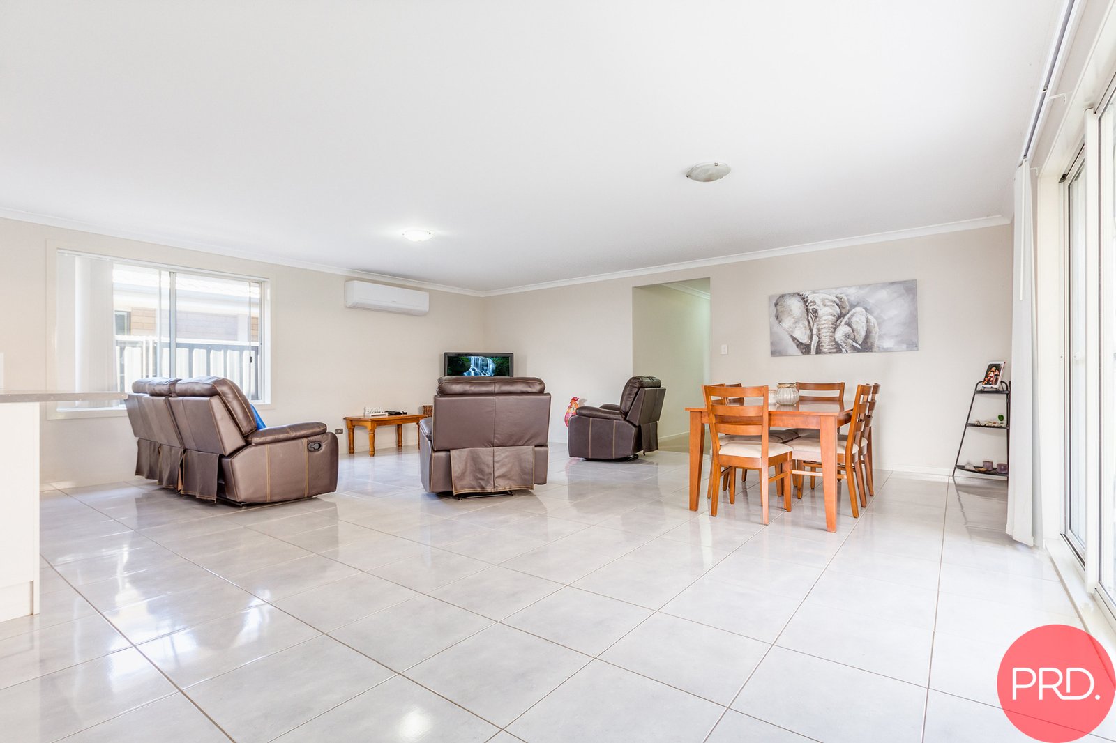 8 Sellers Avenue RUTHERFORD 7