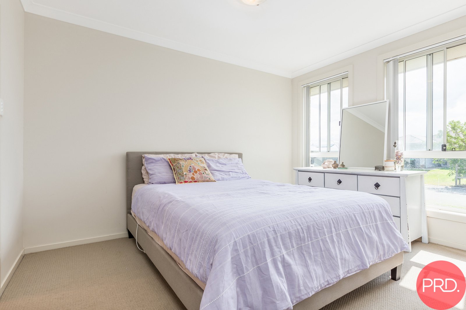 8 Sellers Avenue RUTHERFORD 11