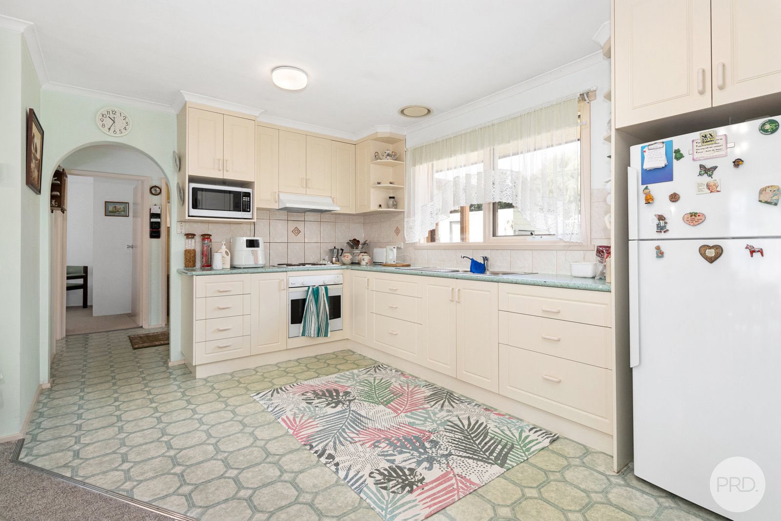 8 Semmens Avenue CRESWICK 4