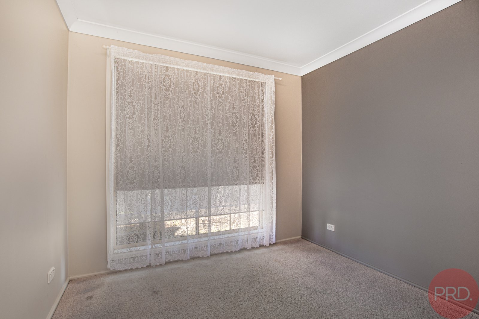 8 Sequoia Street MEDOWIE 12