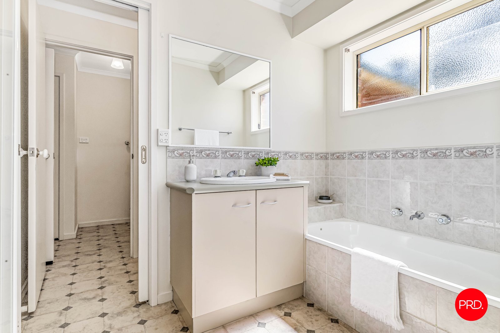 8 Settlers Place MAIDEN GULLY 8