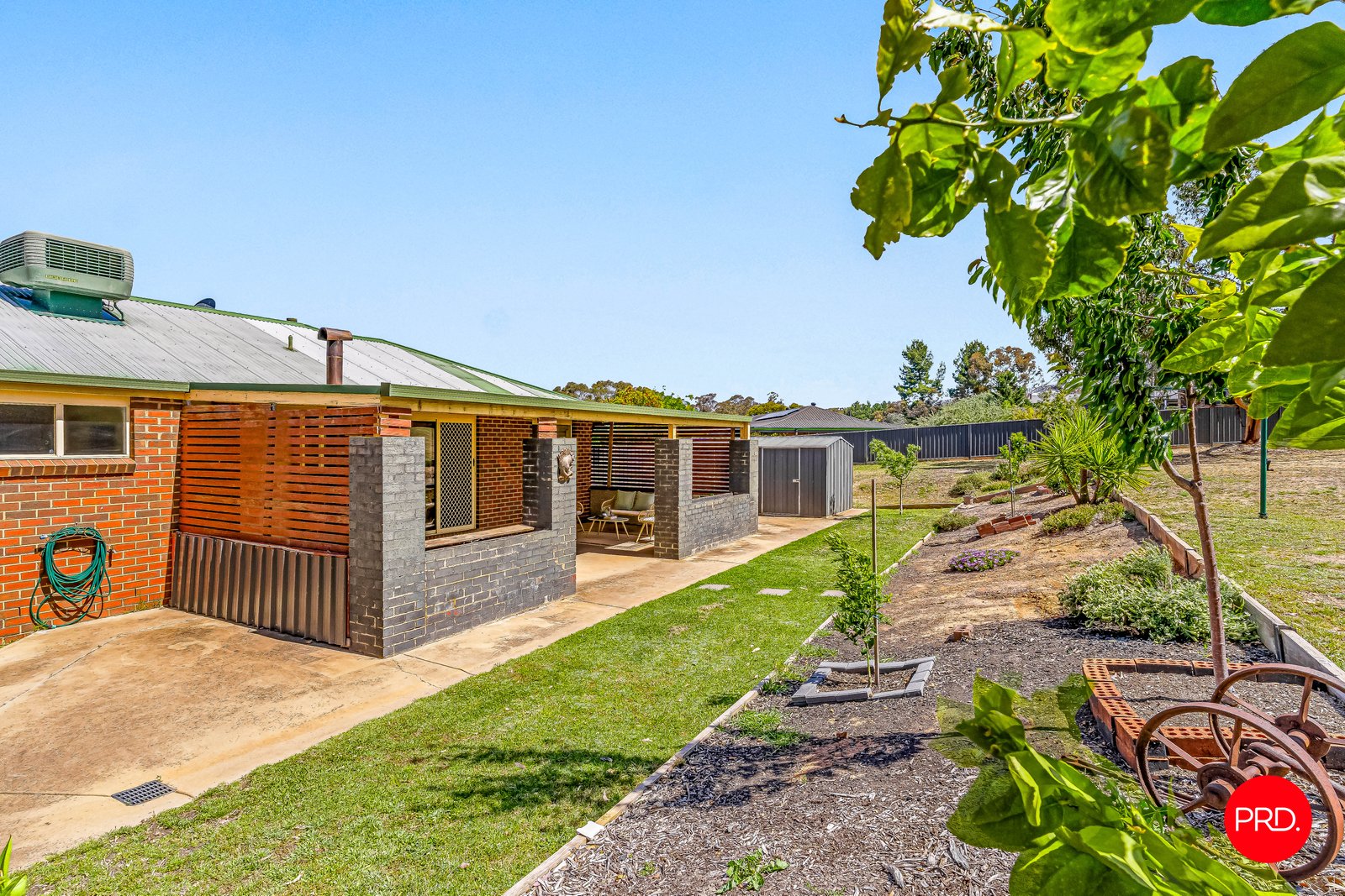 8 Settlers Place MAIDEN GULLY 14
