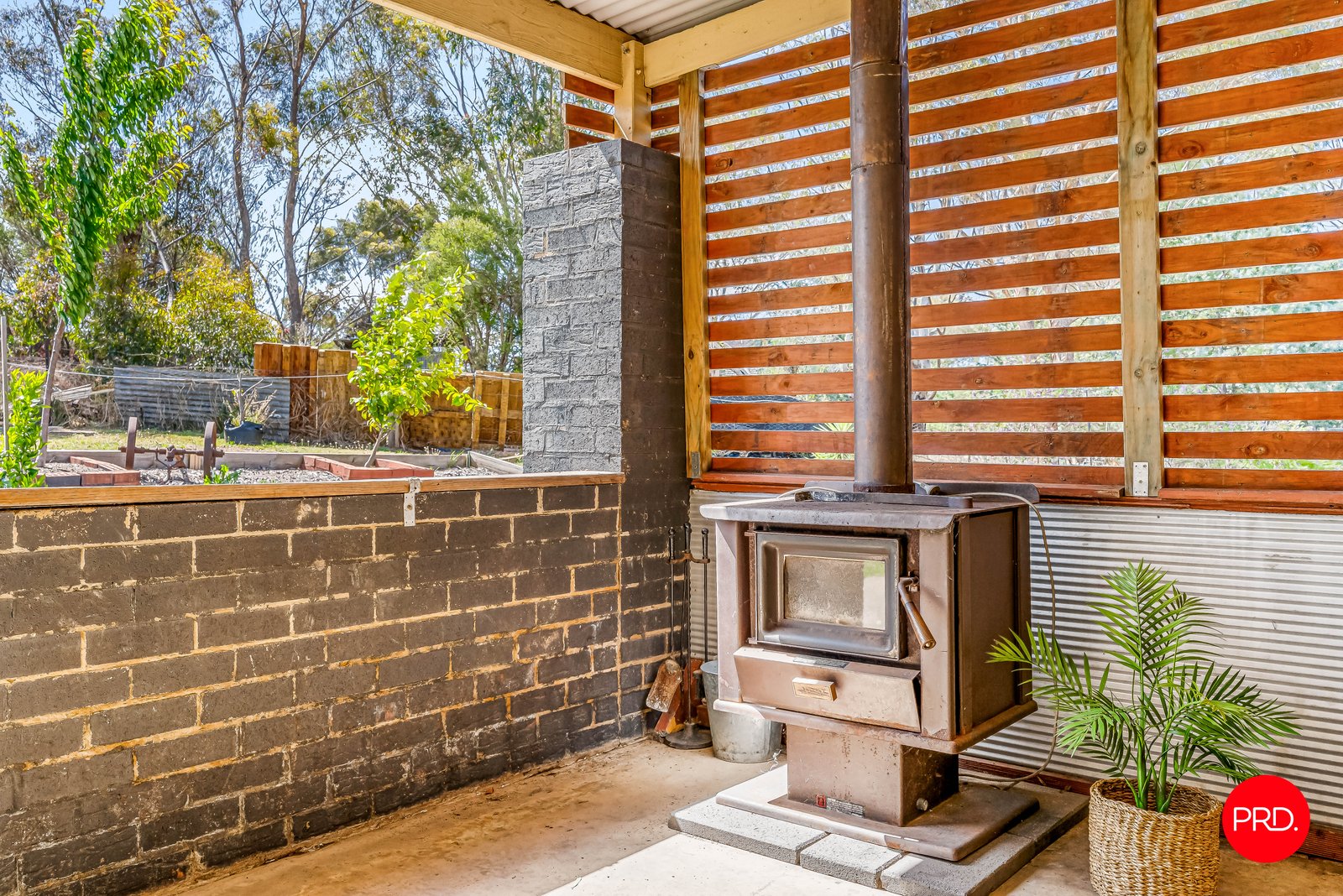 8 Settlers Place MAIDEN GULLY 21