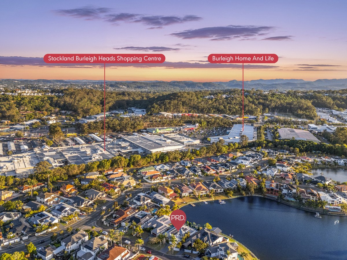 8 Seychelles Court BURLEIGH WATERS 27