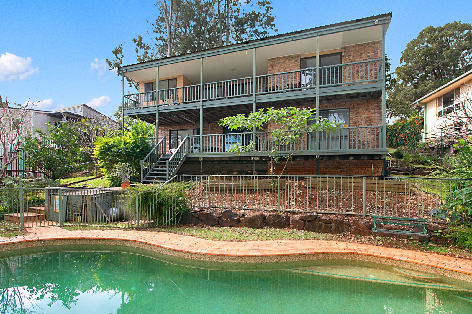 8 Shady Lane BANORA POINT 1