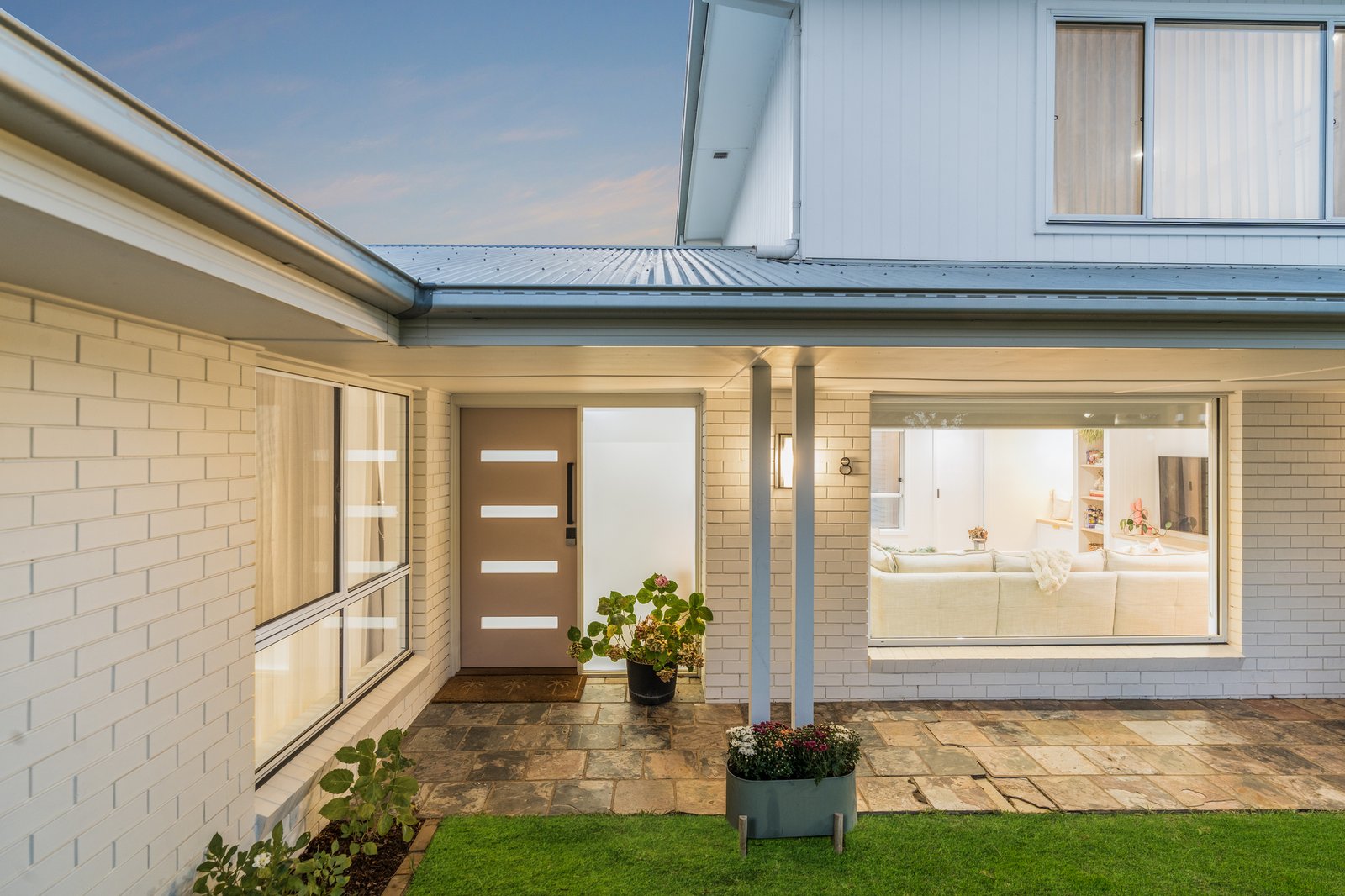 Gallery: 8 Sherwood Court