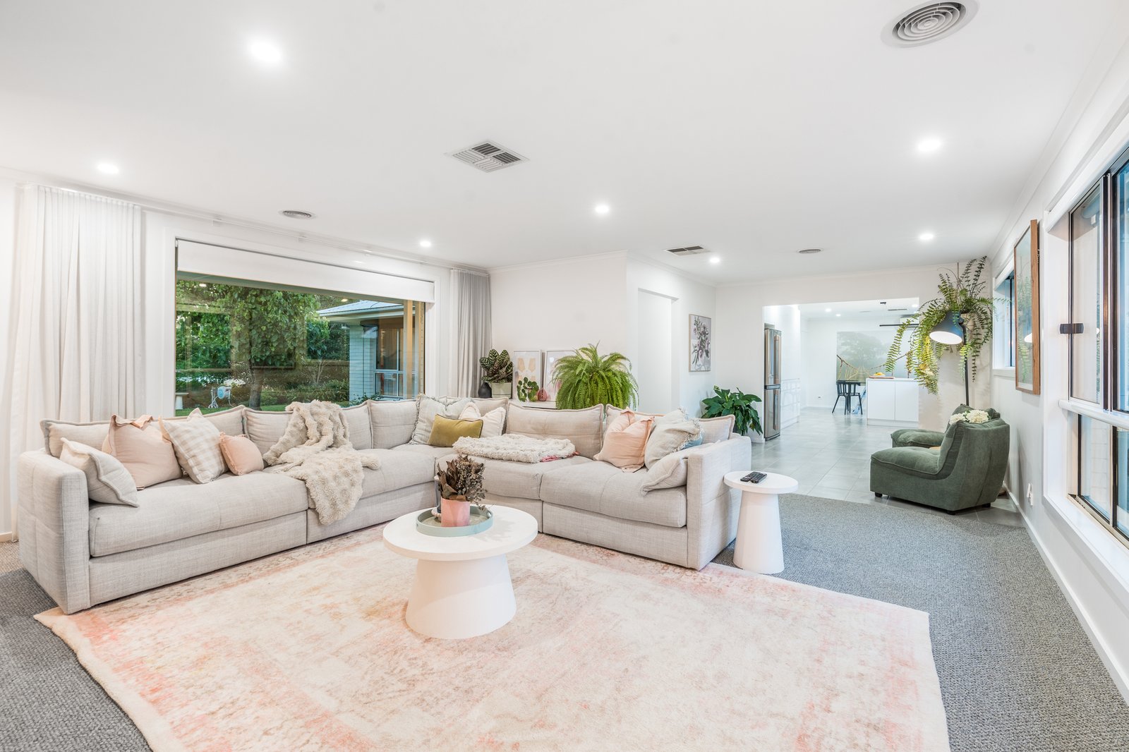 Gallery: 8 Sherwood Court