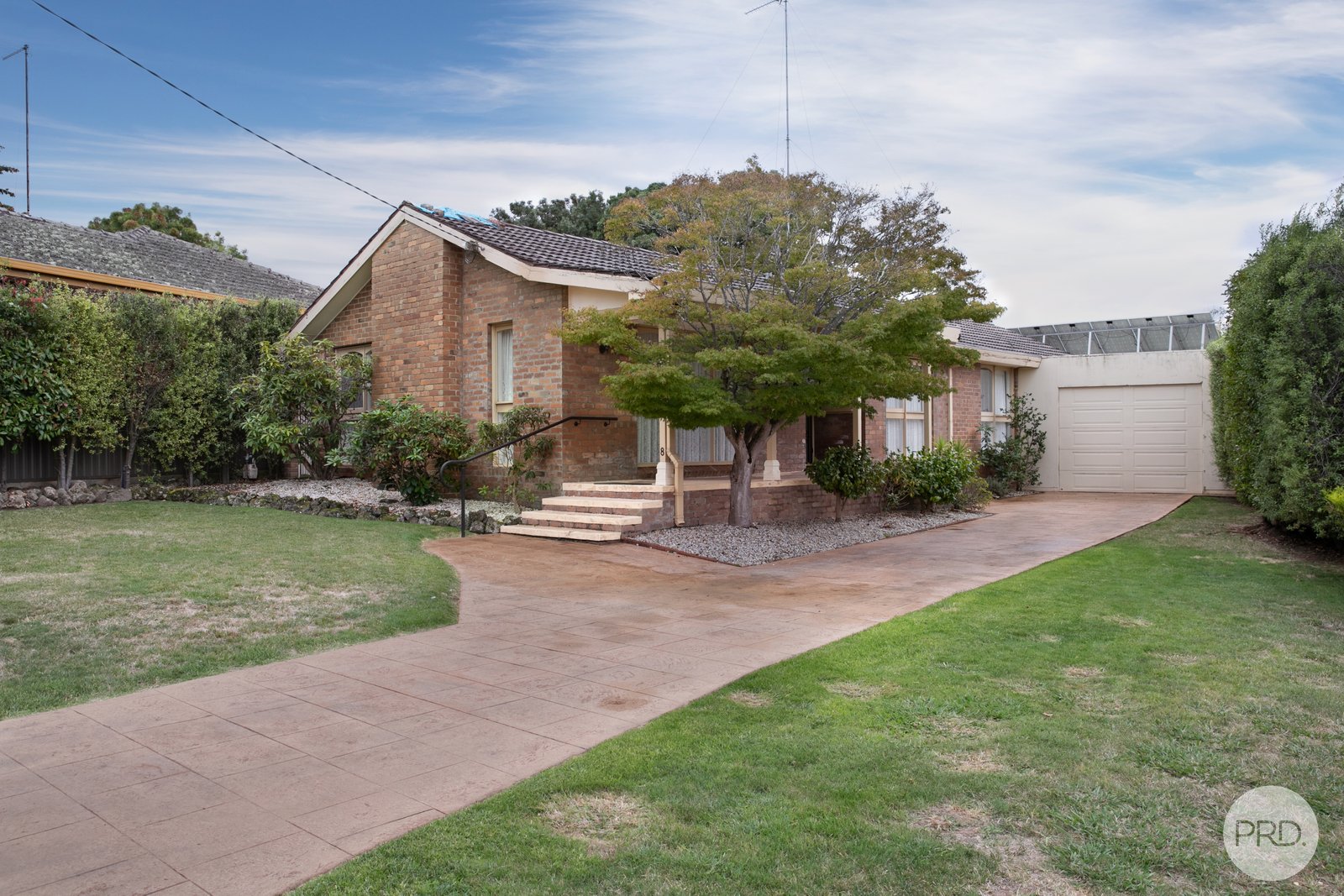 8 Sherwood Street WENDOUREE 1