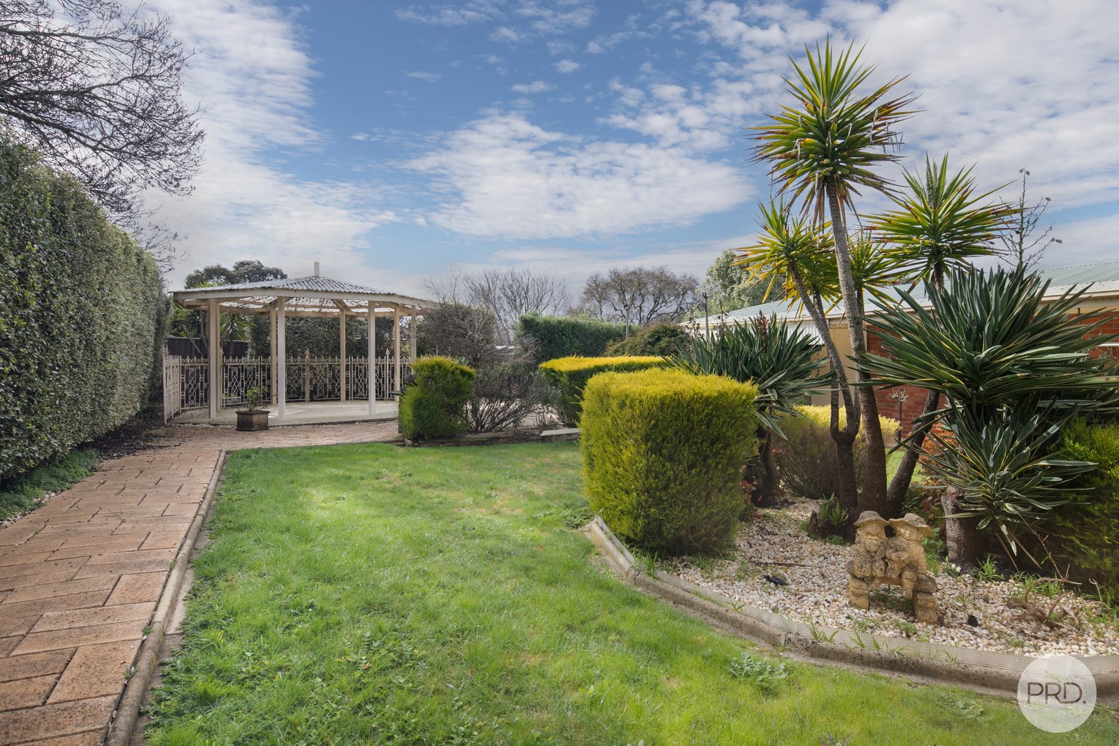 8 Sherwood Street WENDOUREE 12