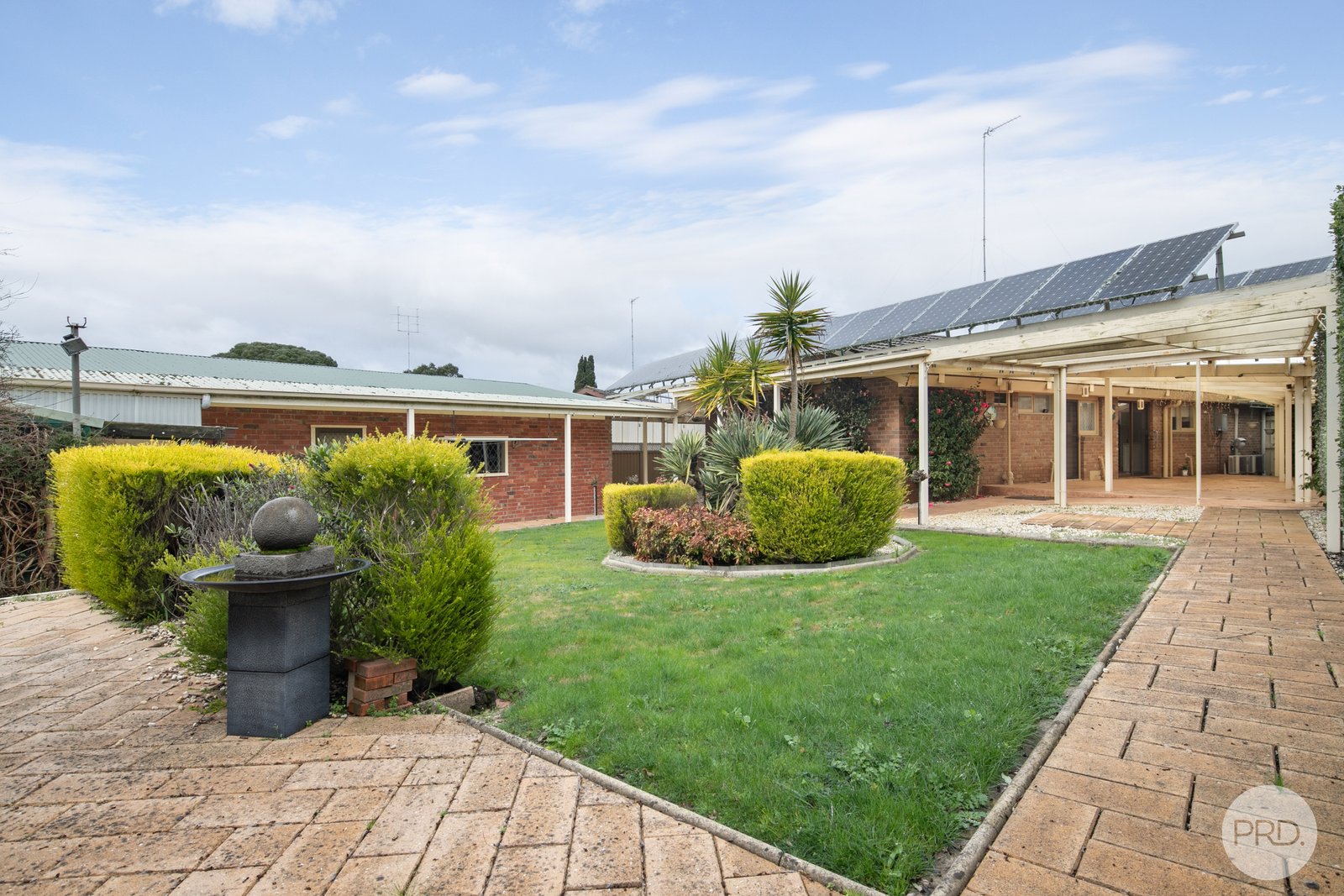8 Sherwood Street WENDOUREE 13