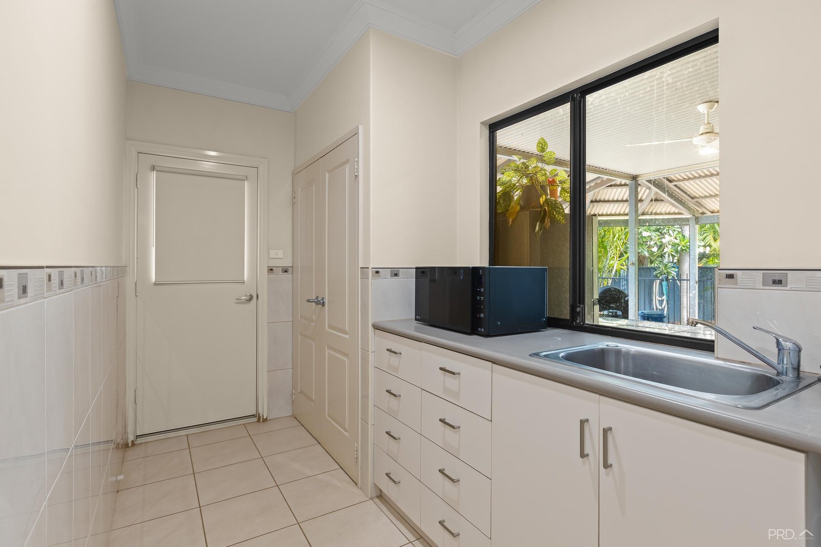 8 Sibosado Street CABLE BEACH 25