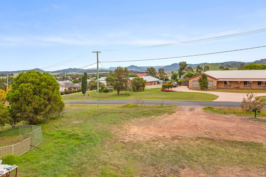 8 Silky Oak Drive ABERGLASSLYN 2
