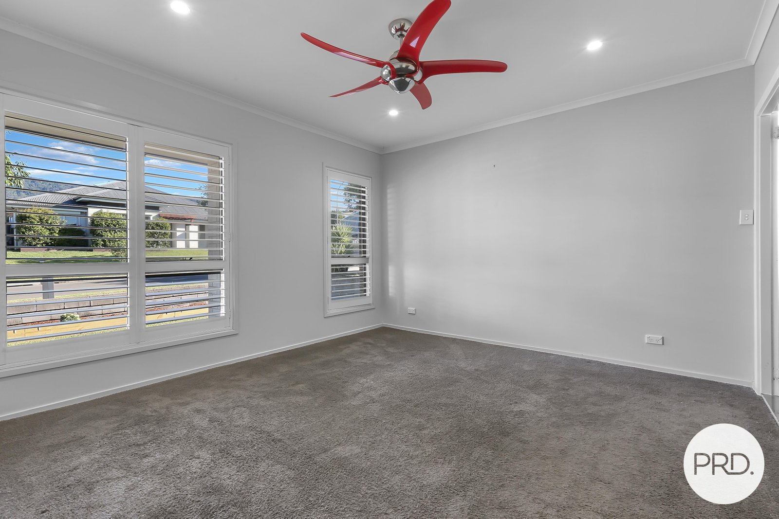 8 Siltstone Avenue HORSLEY 7