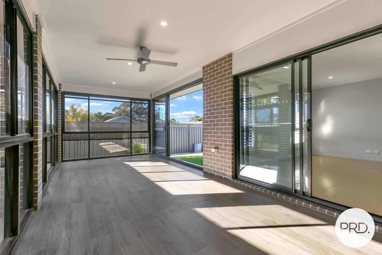 8 Siltstone Avenue HORSLEY 10