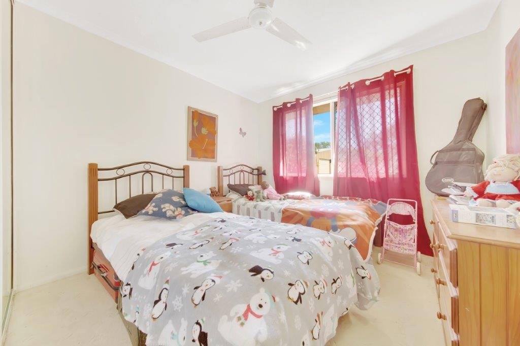 8 SILVERTON Drive TANNUM SANDS 9