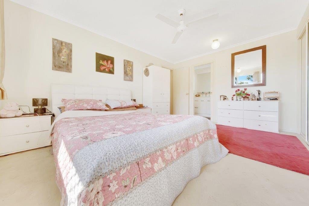 8 SILVERTON Drive TANNUM SANDS 14