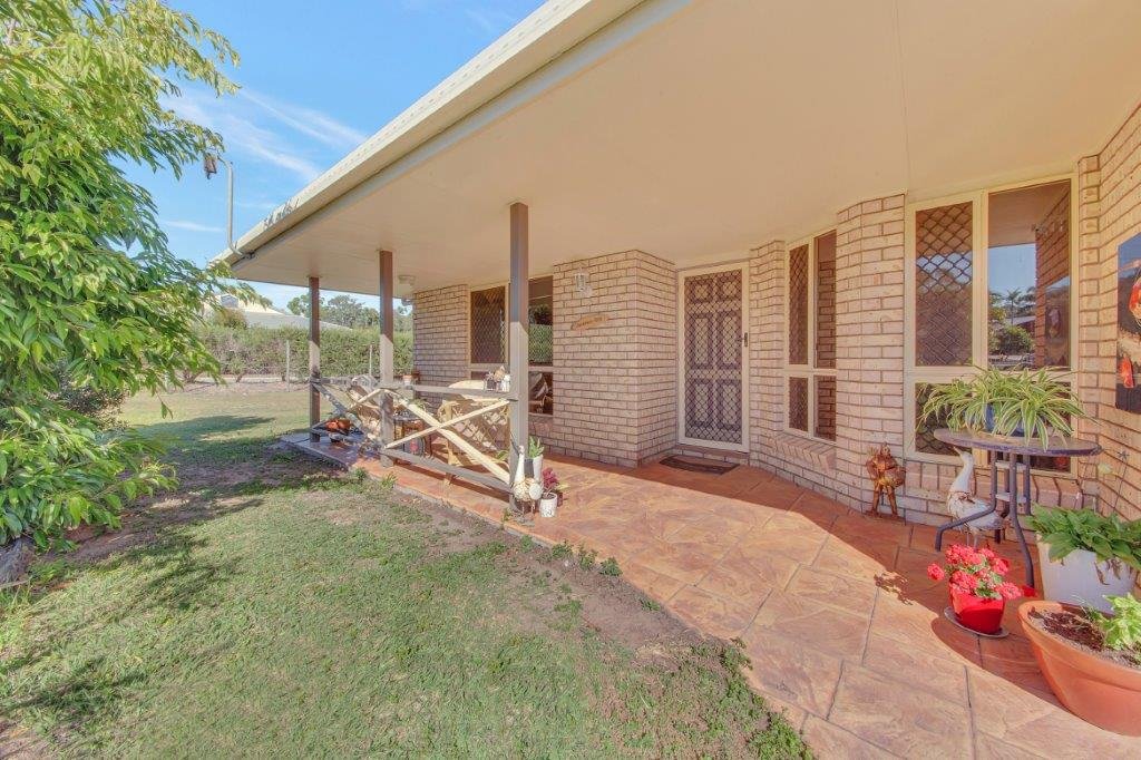 8 SILVERTON Drive TANNUM SANDS 20