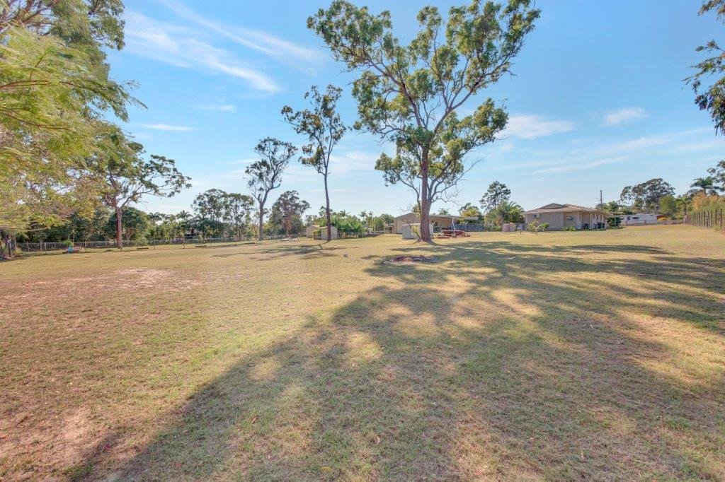 8 SILVERTON Drive TANNUM SANDS 23