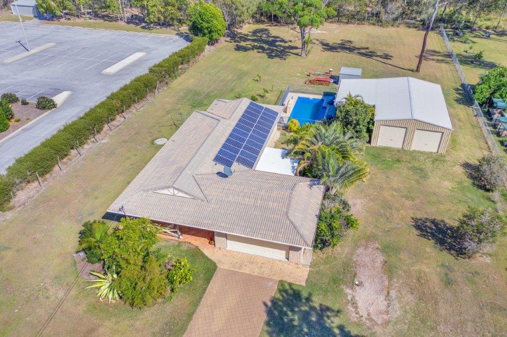 8 SILVERTON Drive TANNUM SANDS 26