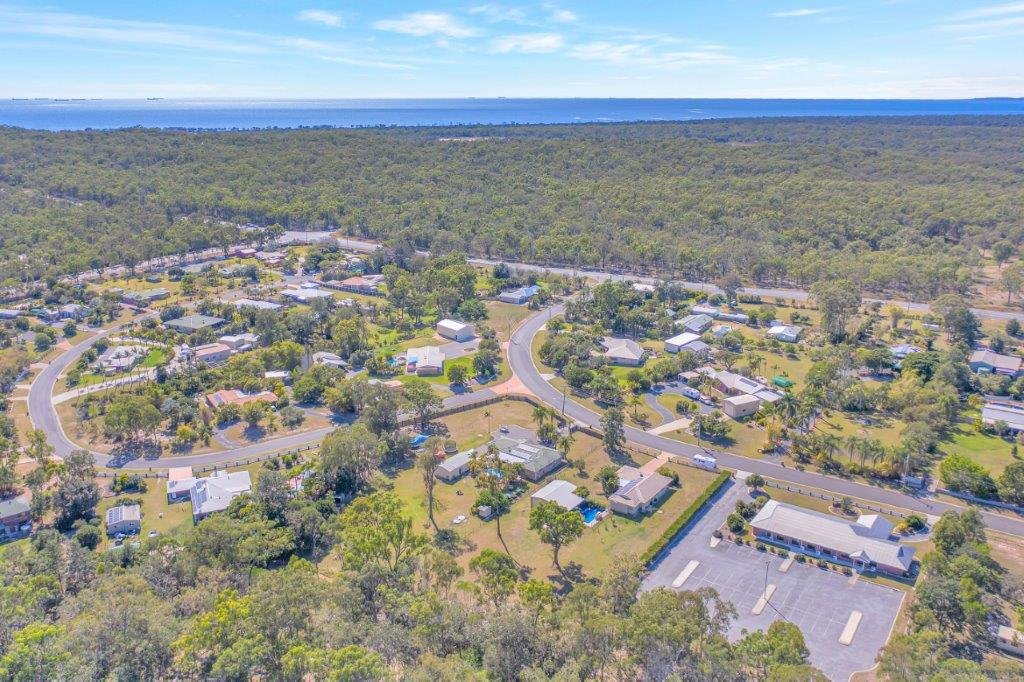 8 SILVERTON Drive TANNUM SANDS 28