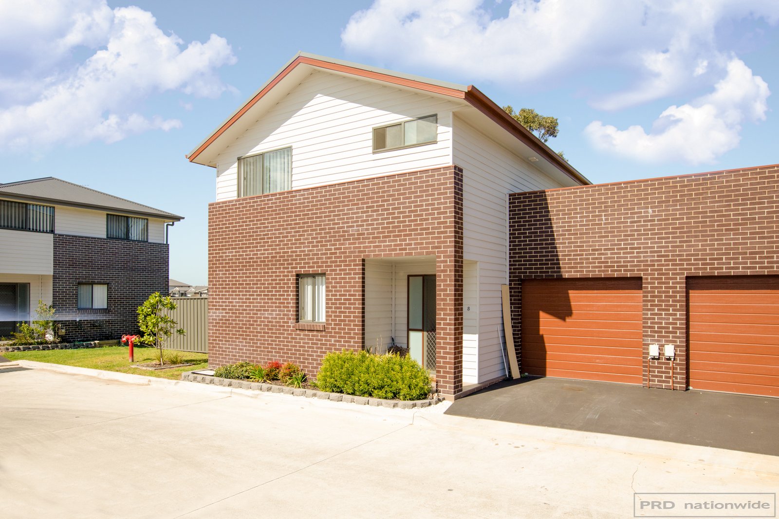 8 Skylark Avenue THORNTON 1